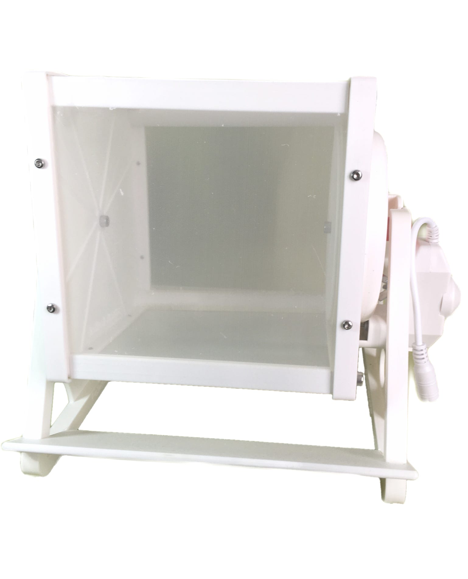 Hash Shake machine for dry extraction.